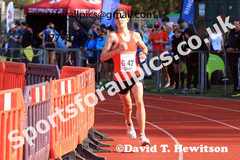Mens 6 Stage Relay, 2024 Northern Mens 6 and Womens 4 and Youngsters Relays, Stanley Park, Blackpool.  Photo: David T. Hewitson/Sports for All Pics